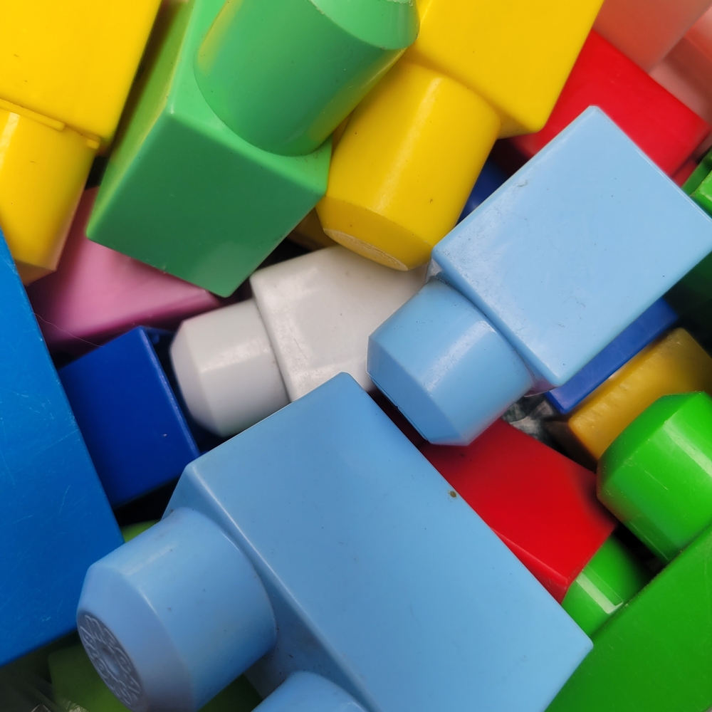 Green and Yellow Building Blocks Set